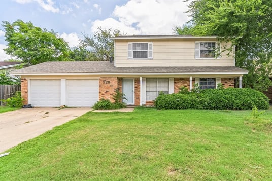 Everman TX Home