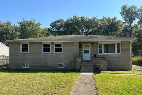 Don't Miss This Property in Griffith, IN!