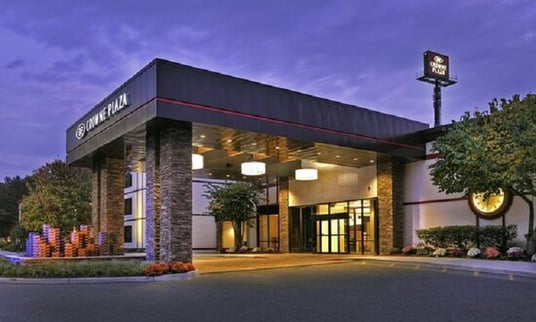 crowne-plaza-suffern