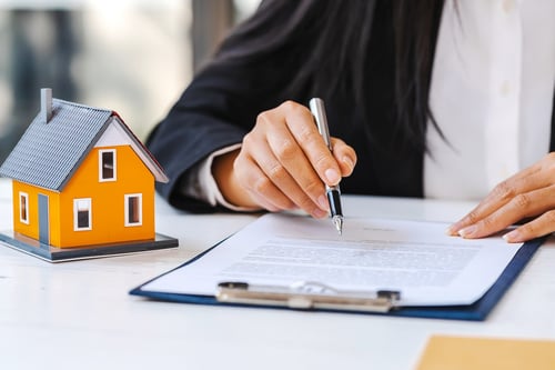 Timing for Multi-Family Investments: A Guide for Brokers, Lenders & Referral Networks