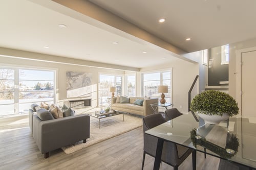 How Brokers Can Help Clients Stage Fix-and-Flip Properties to Sell Quickly